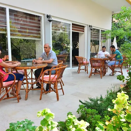 Arsi Sweet Aparthotel